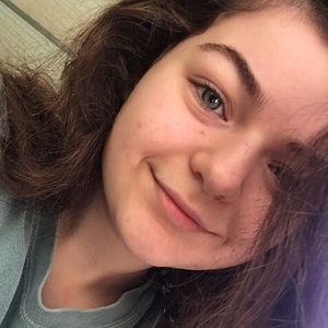 Meet your Posher, Katelyn